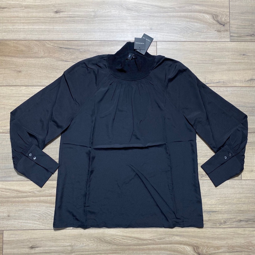 Club Monaco Women Rib Neck Blouson Sleeve Blouse Size Medium Black Relaxed Fit